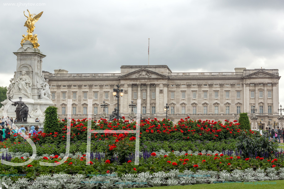 LONDON, ENGLAND - JUNE 17, 2016: Panorama of Buckingham Palace in London, England, Great Britain