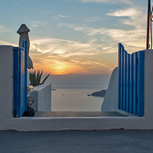 Cyclades Islands Sunset Landscape, Town of Imerovigli, Santorini, Thira,