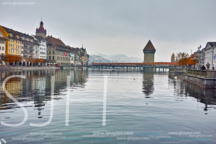 Chapel Bridge over Reuss River, Lucerne, Switzerland