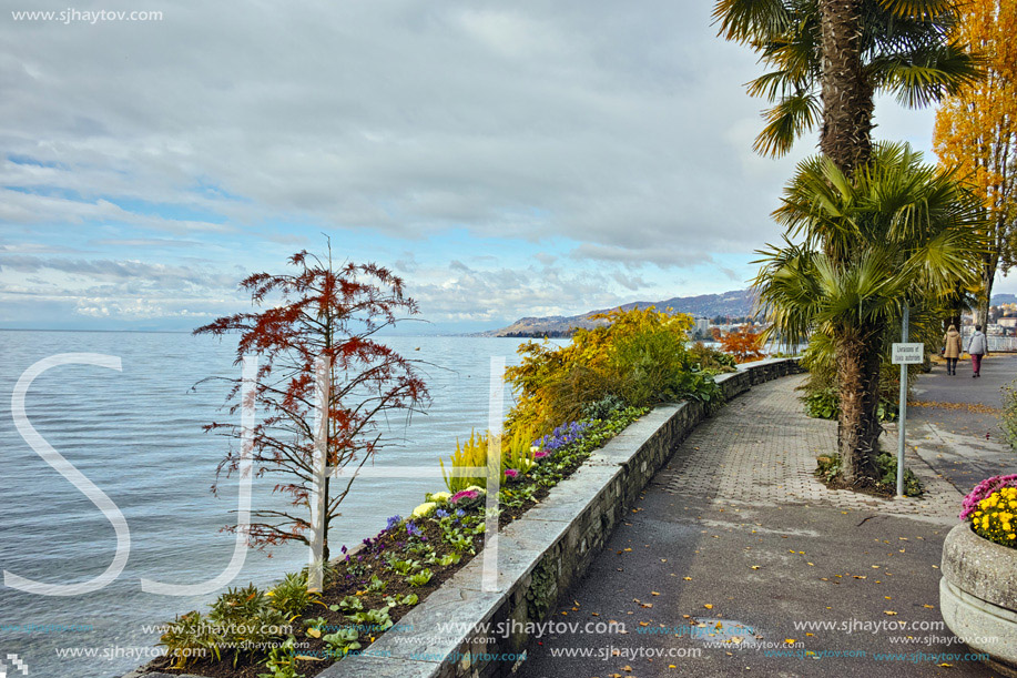 Embankment Montreux and Lake Geneva, canton of Vaud, Switzerland