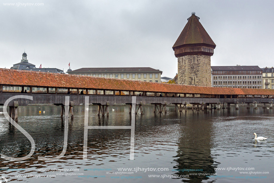 Chapel Bridge over Reuss River, Lucerne, Switzerland