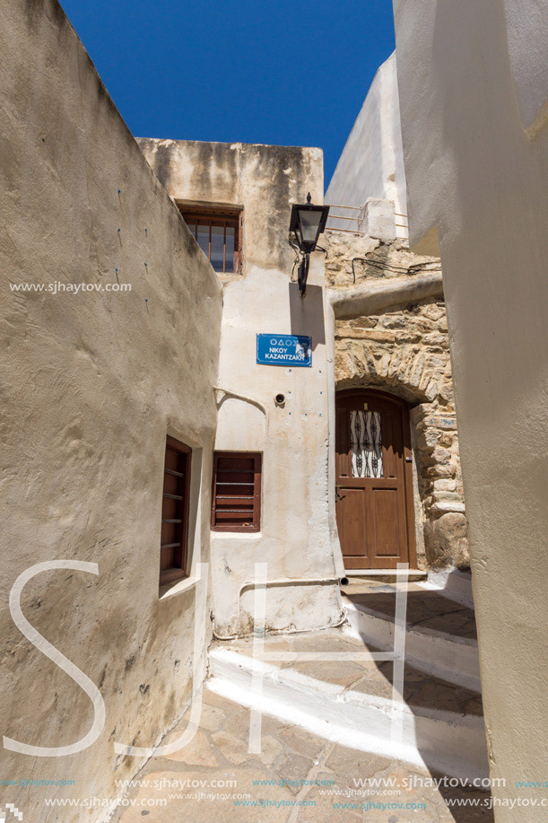 Small street in Chora town, Naxos Island, Cyclades, Greece
