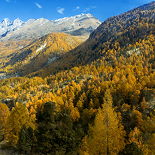 Amazing Autumn panorama near Zermatt, Canton of Valais, Switzerland