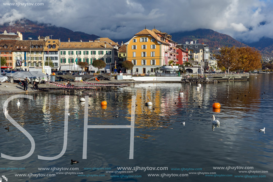 embankment of town of Vevey and Lake Geneva, canton of Vaud, Switzerland