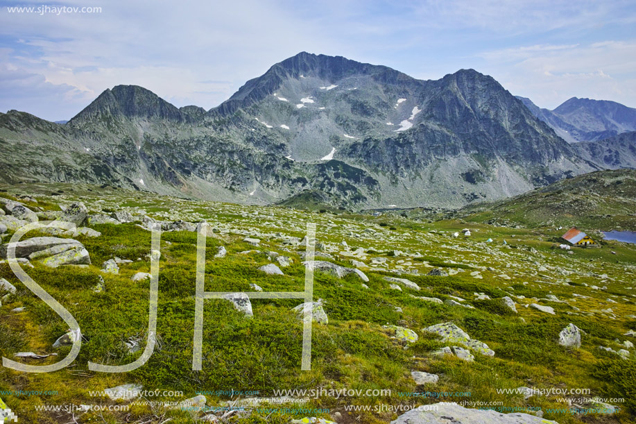 Amazing view of Tevno Lake and Kamenitsa peak, Pirin mountain, Bulgaria