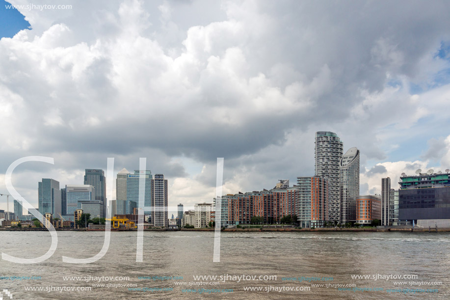 LONDON, ENGLAND - JUNE 17 2016: Canary Wharf view from Greenwich, London, England, Great Britain