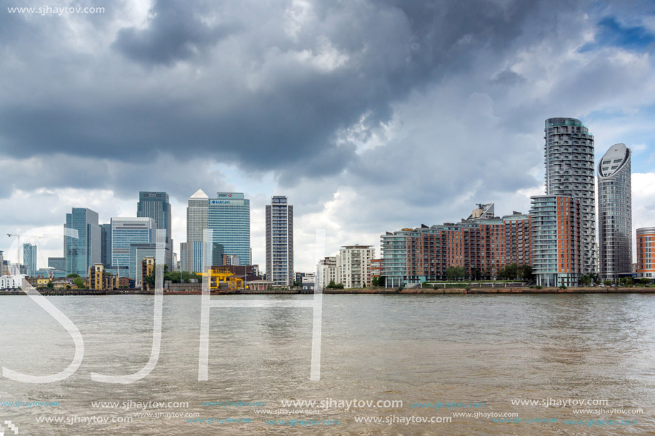 LONDON, ENGLAND - JUNE 17 2016: Canary Wharf view from Greenwich, London, England, Great Britain