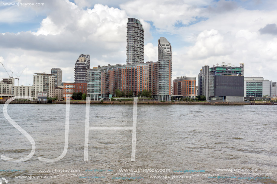 LONDON, ENGLAND - JUNE 17 2016: Canary Wharf view from Greenwich, London, England, Great Britain