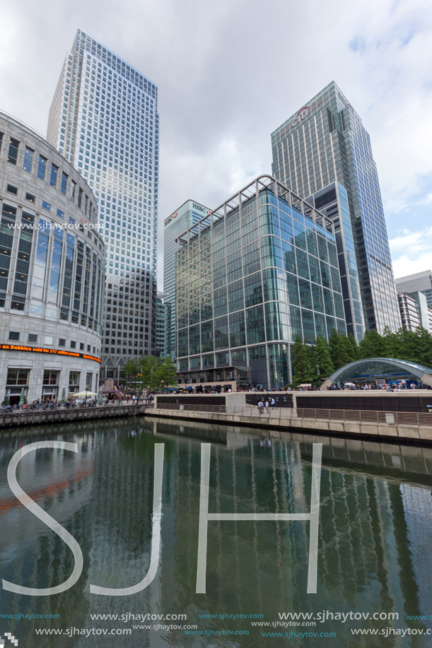 Business building and skyscraper in Canary Wharf, London, England, Great Britain