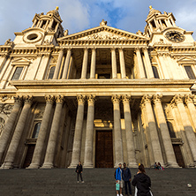 LONDON, ENGLAND - JUNE 17 2016: Amazing Sunset view of St. Paul Cathedral in London, Great Britain