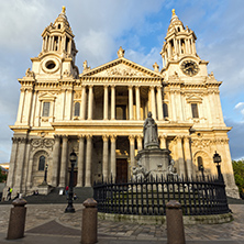 LONDON, ENGLAND - JUNE 17 2016: Amazing Sunset view of St. Paul Cathedral in London, Great Britain