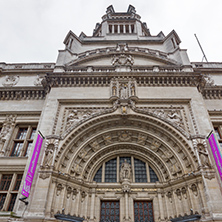 LONDON, ENGLAND - JUNE 18 2016: Entrance of Victoria and Albert Museum, London, Great Britain