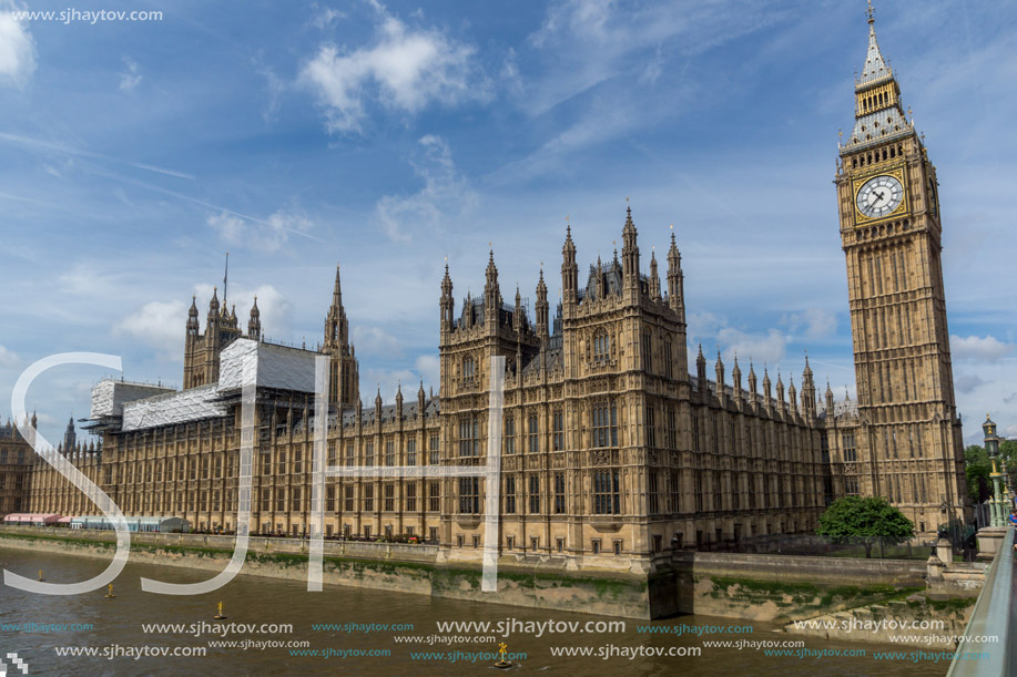 LONDON, ENGLAND - JUNE 19 2016: Cityscape of Westminster Palace and Big Ben, London, England, United Kingdom