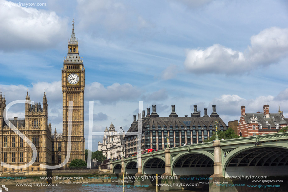 LONDON, ENGLAND - JUNE 19 2016: Cityscape of Westminster Palace and Thames River, London, England, United Kingdom