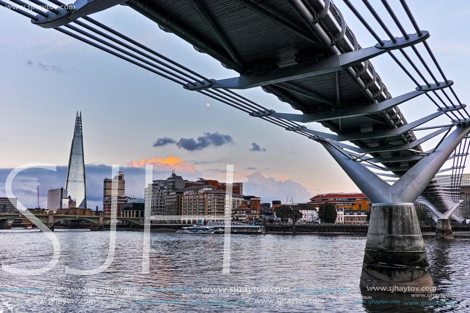 Sunset panorama of city of London and Thames river, England, Great Britain