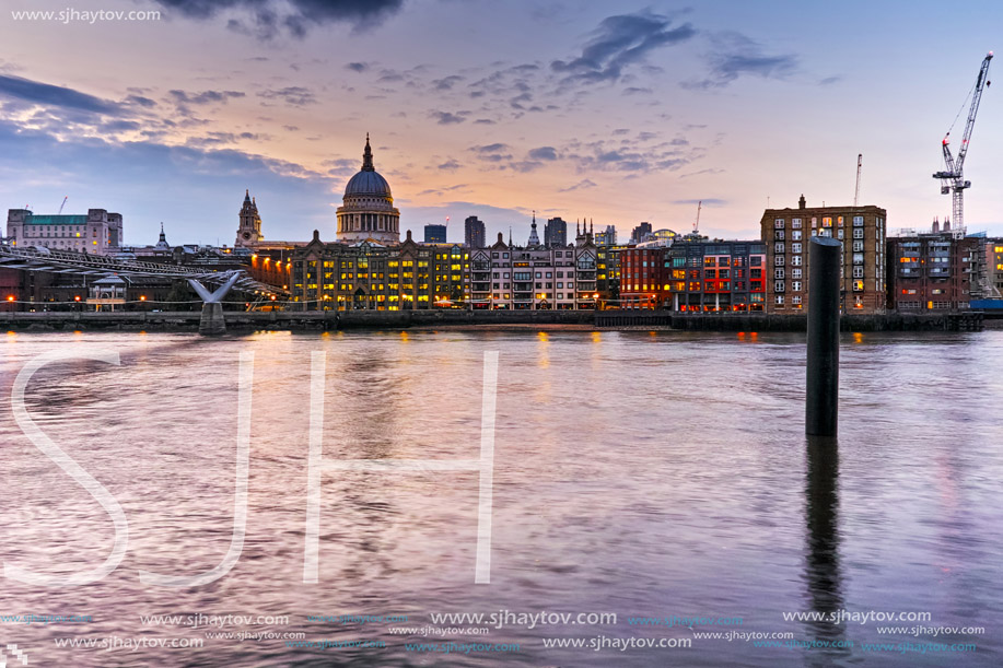 Sunset panorama of city of London and Thames river, England, Great Britain