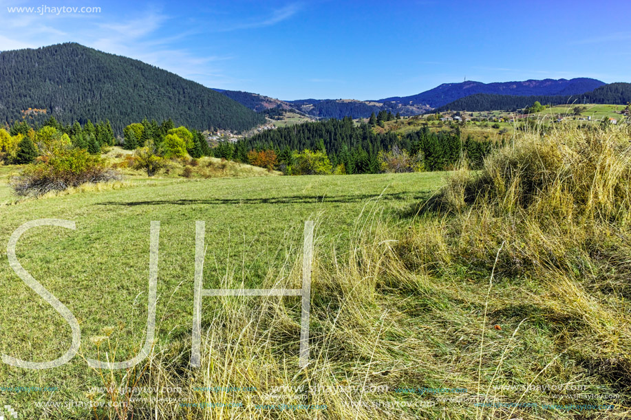 Amazing autumn view near village of Gela, Rhodope Mountains, Bulgaria