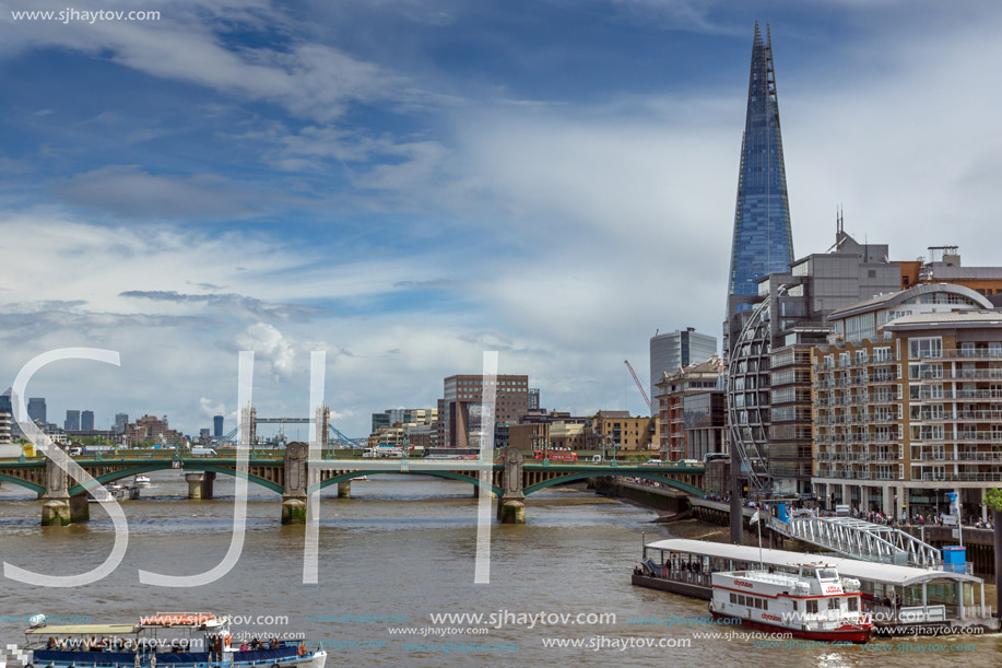 LONDON, ENGLAND - JUNE 15 2016: Panoramic view of Thames River in City of London, England, Great Britain
