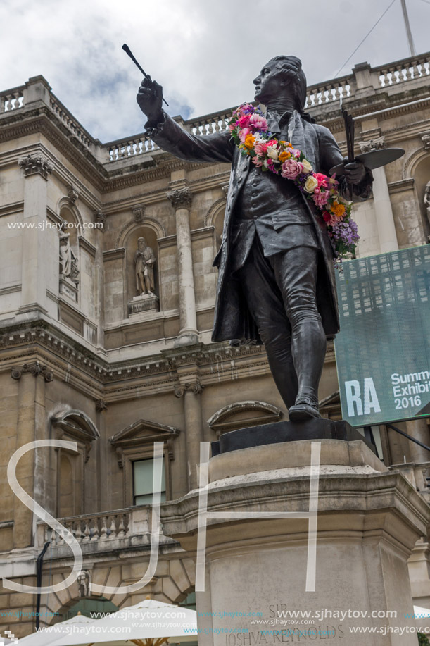 LONDON, ENGLAND - JUNE 16 2016: Royal Academy of Arts, City of London, England, Great Britain