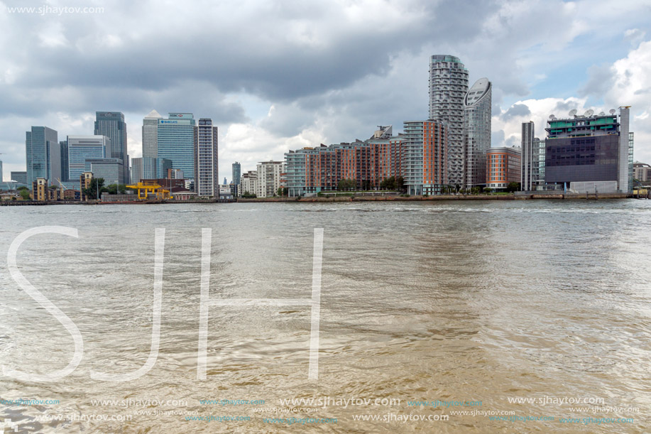 LONDON, ENGLAND - JUNE 17 2016: Canary Wharf view from Greenwich, London, England, Great Britain