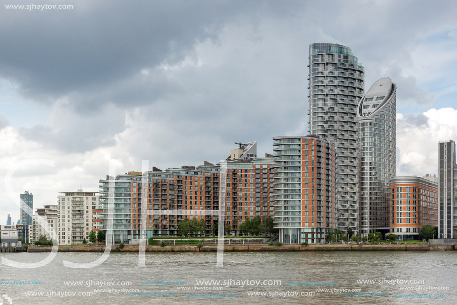 LONDON, ENGLAND - JUNE 17 2016: Canary Wharf view from Greenwich, London, England, Great Britain