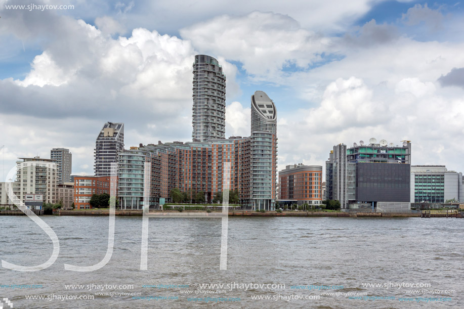 LONDON, ENGLAND - JUNE 17 2016: Canary Wharf view from Greenwich, London, England, Great Britain
