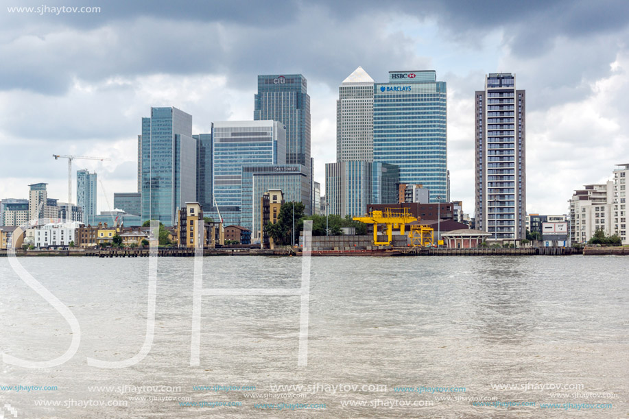 LONDON, ENGLAND - JUNE 17 2016: Canary Wharf view from Greenwich, London, England, Great Britain