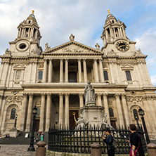 LONDON, ENGLAND - JUNE 17 2016: Amazing view of St. Paul Cathedral in London, Great Britain