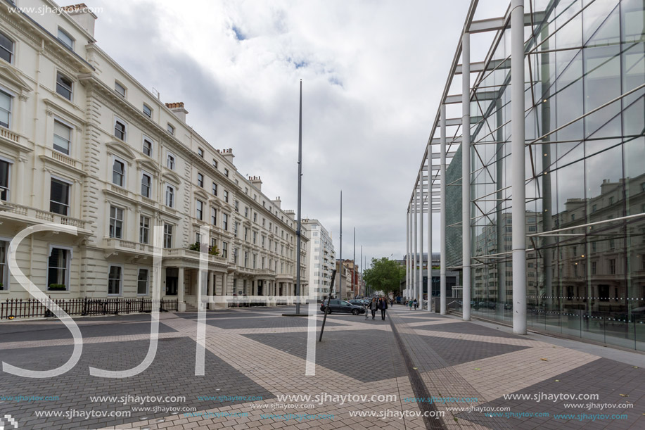 LONDON, ENGLAND - JUNE 18 2016: Amazing view of typical English building, London, Great Britain