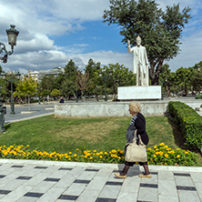 THESSALONIKI, GREECE - SEPTEMBER 30, 2017: Statue of Eleftherios Venizelos  in the center of city of Thessaloniki, Central Macedonia, Greece