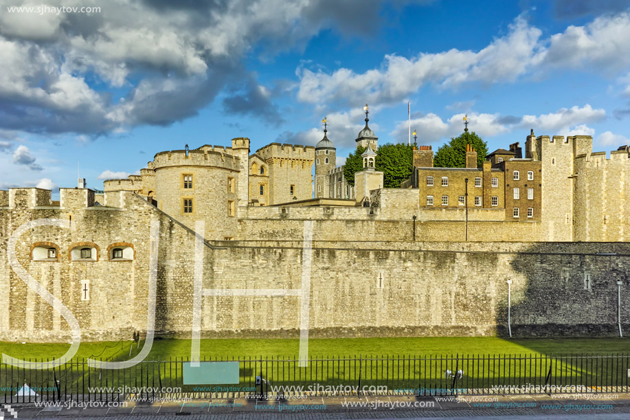 LONDON, ENGLAND - JUNE 15 2016: Sunset view of Historic Tower of London, England, Great Britain