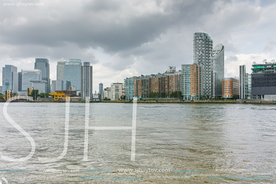 LONDON, ENGLAND - JUNE 17 2016: Canary Wharf view from Greenwich, London, England, Great Britain