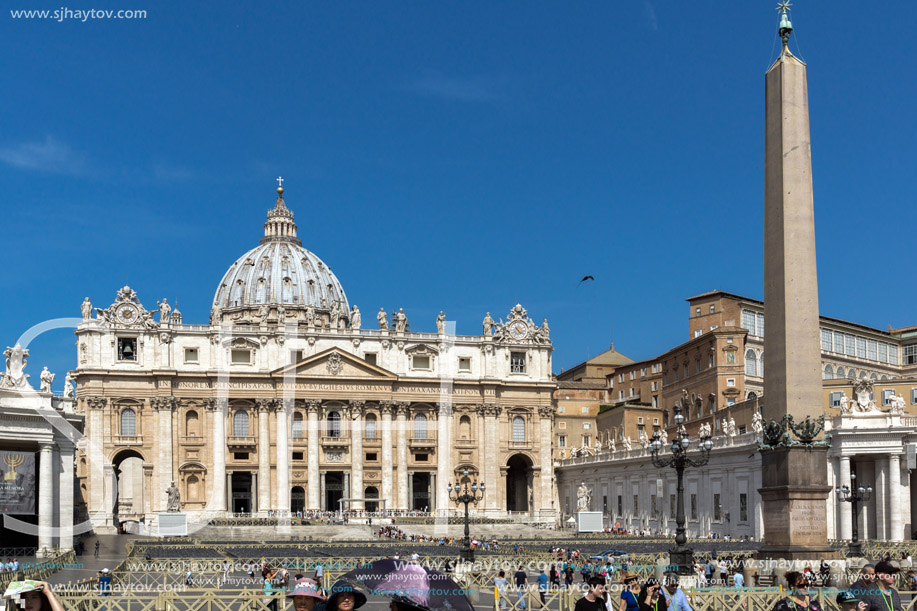 ROME, ITALY - JUNE 23, 2017: Amazing view of Saint Peter"s Square and St. Peter"s Basilica in Rome, Italy