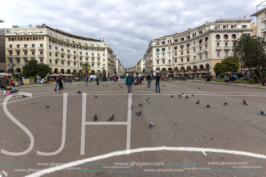 THESSALONIKI, GREECE - SEPTEMBER 30, 2017: People  walking at Aristotelous Square  in the center of city of Thessaloniki, Central Macedonia, Greece