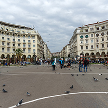 THESSALONIKI, GREECE - SEPTEMBER 30, 2017: People  walking at Aristotelous Square  in the center of city of Thessaloniki, Central Macedonia, Greece
