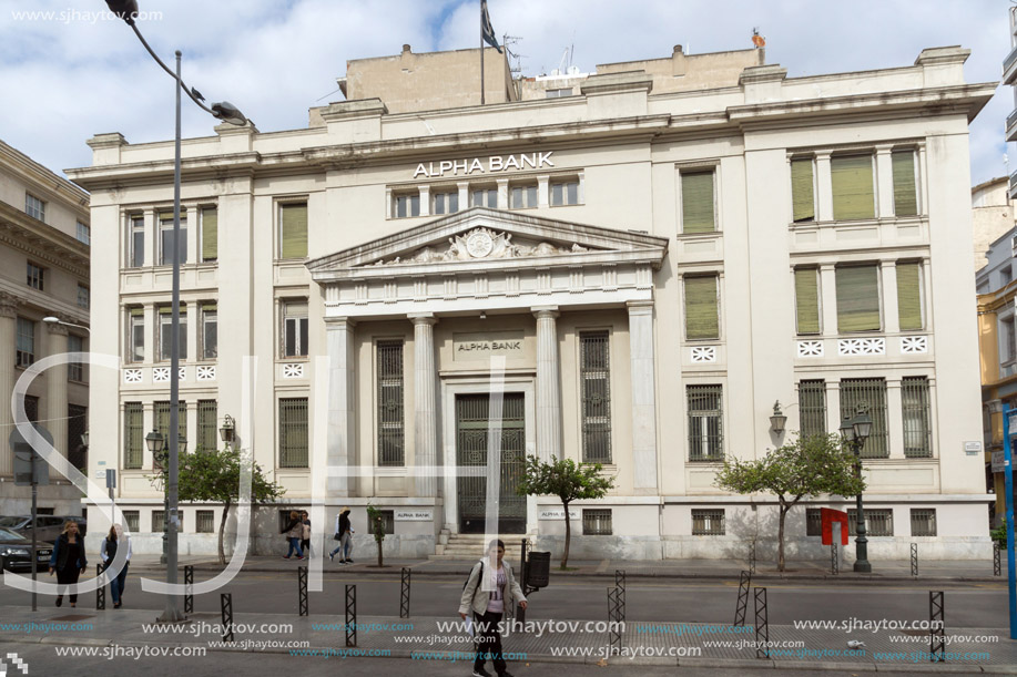 THESSALONIKI, GREECE - SEPTEMBER 30, 2017: Typical street in the center of city of Thessaloniki, Central Macedonia, Greece