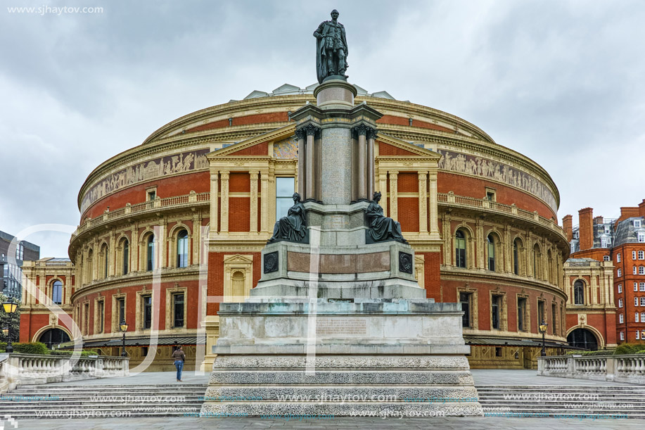 LONDON, ENGLAND - JUNE 18 2016: Amazing view of Royal Albert Hall, London, Great Britain