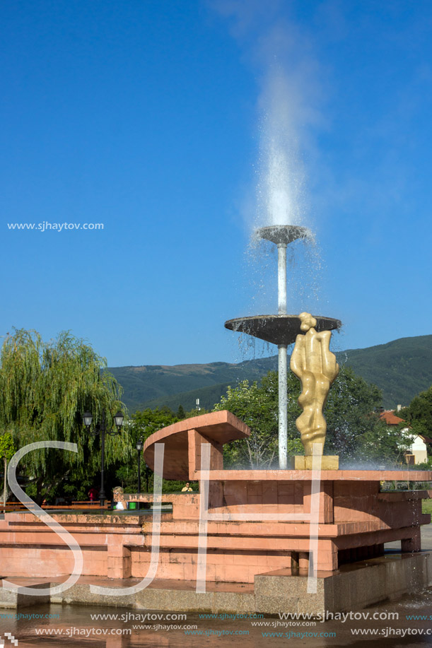 SAPAREVA BANYA, BULGARIA- AUGUST 13, 2013: The geyser with hot water in Spa Resort of Sapareva Banya, Bulgaria