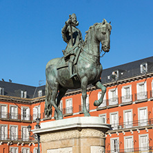 MADRID, SPAIN - JANUARY 22, 2018:  Plaza Mayor with statue of King Philips III in Madrid, Spain