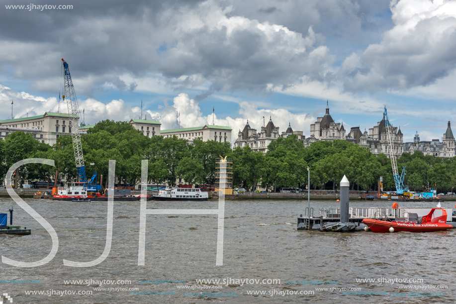 LONDON, ENGLAND - JUNE 15 2016:  Panoramic view of Thames river and City of London, Great Britain