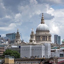 LONDON, ENGLAND - JUNE 15 2016: Panoramic view of Thames river and City of London, Great Britain