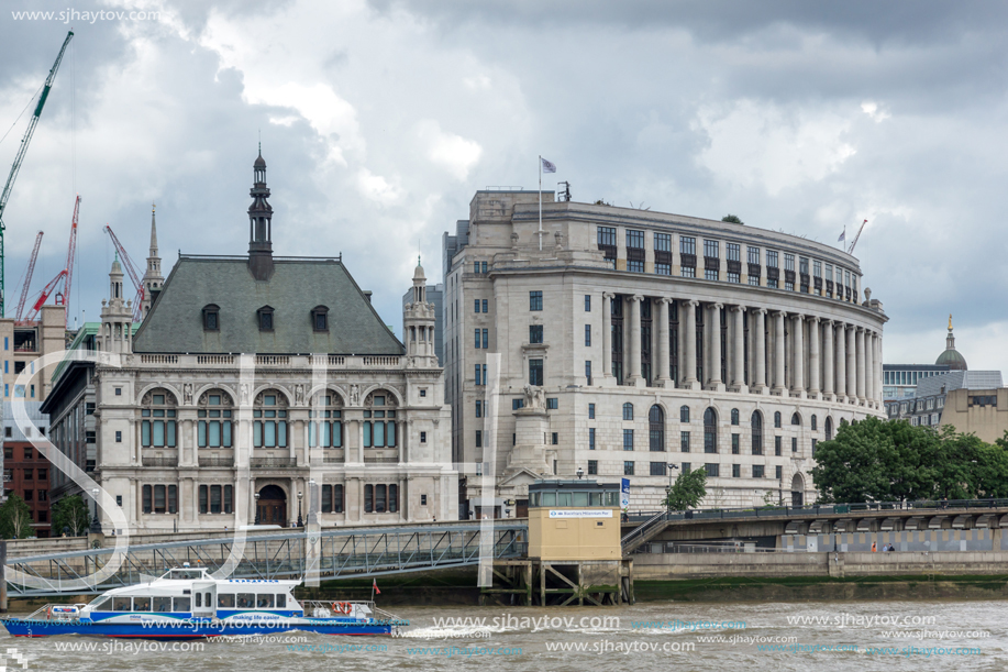 LONDON, ENGLAND - JUNE 15 2016:  Panoramic view of Thames river and City of London, Great Britain