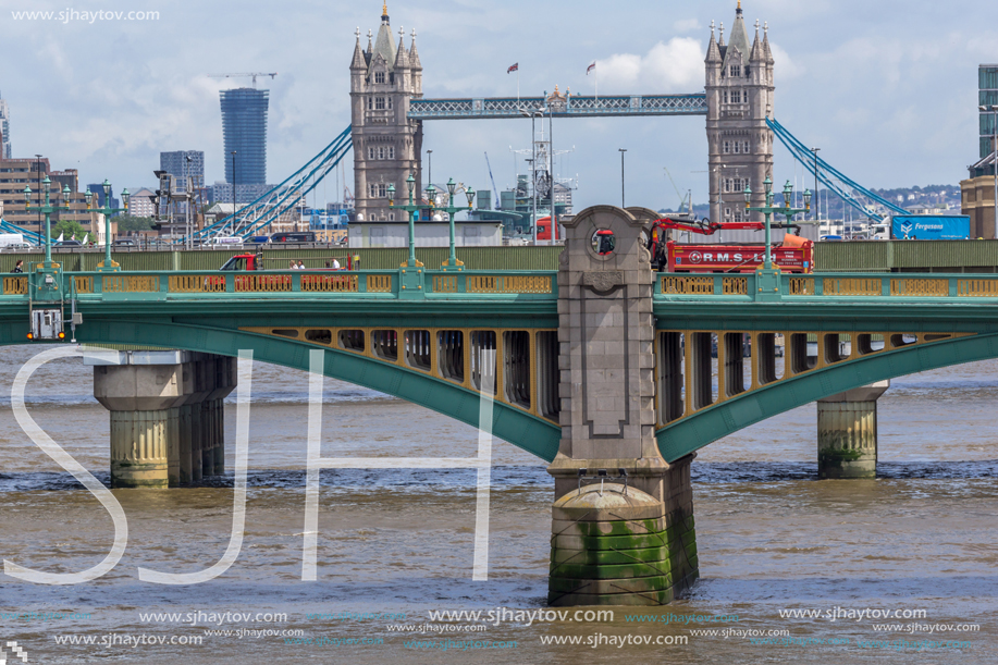 LONDON, ENGLAND - JUNE 15 2016: Panoramic view of Thames River and Tower Bridge in City of London, England, Great Britain