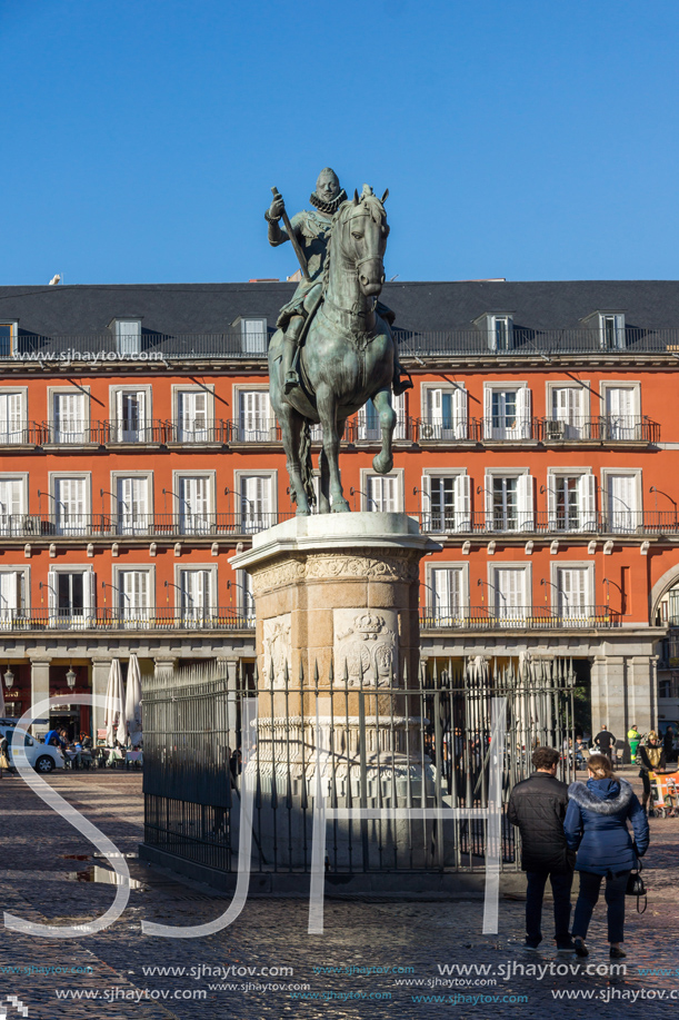 MADRID, SPAIN - JANUARY 22, 2018:  Plaza Mayor with statue of King Philips III in Madrid, Spain
