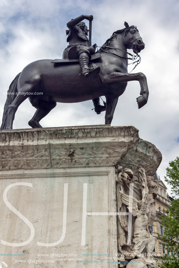 LONDON, ENGLAND - JUNE 16 2016: Trafalgar Square, City of London, England, Great Britain