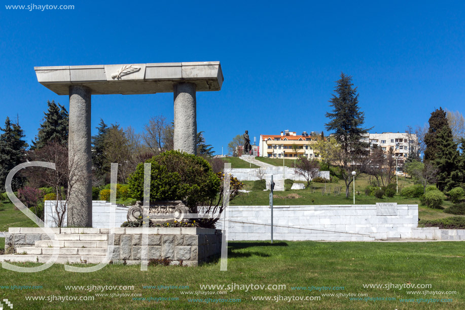 SANDANSKI, BULGARIA - APRIL 4, 2018: Monument and The statue of Spartacus in town of Sandanski, Bulgaria