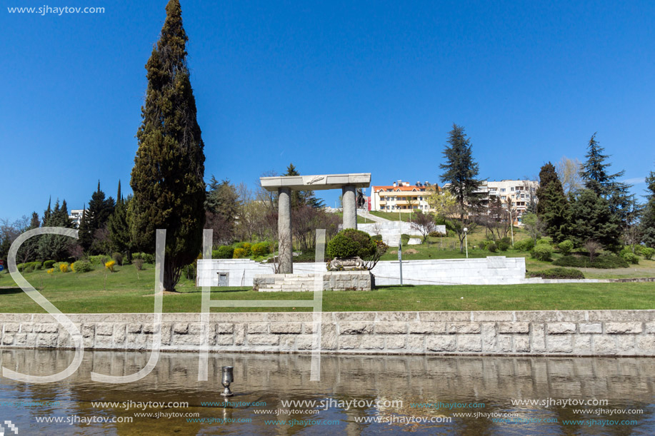 SANDANSKI, BULGARIA - APRIL 4, 2018: Monument and The statue of Spartacus in town of Sandanski, Bulgaria