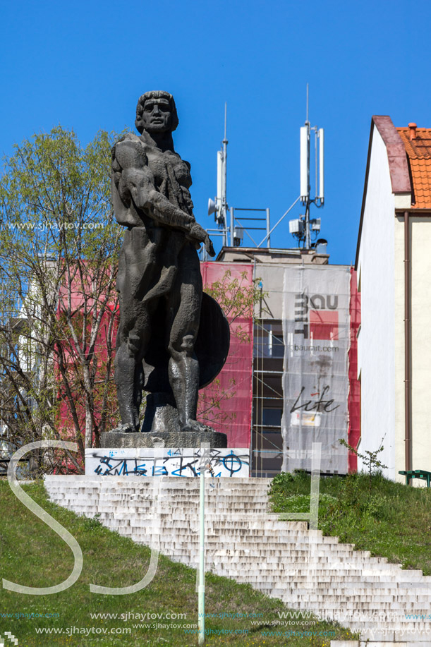 SANDANSKI, BULGARIA - APRIL 4, 2018: Monument and The statue of Spartacus in town of Sandanski, Bulgaria