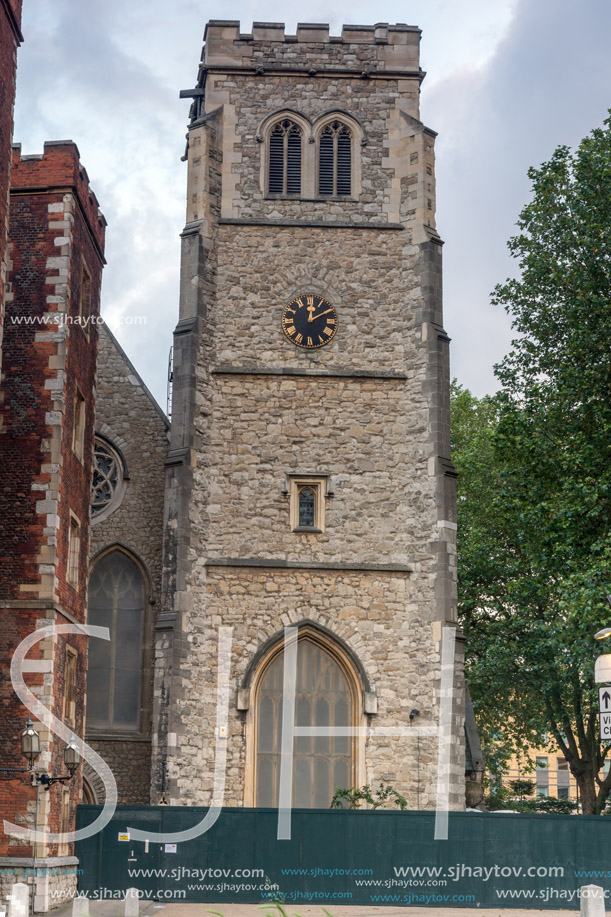 LONDON, ENGLAND - JUNE 16 2016: Sunset view of Lambeth Palace, London, England, Great Britain