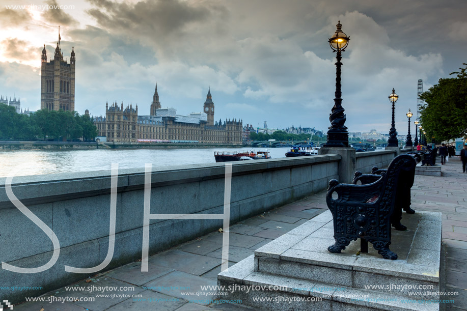 LONDON, ENGLAND - JUNE 16 2016: Night photo of Houses of Parliament with Big Ben from Westminster bridge, London, England, Great Britain